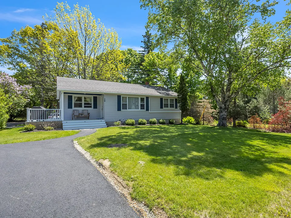 70 Summit Rd