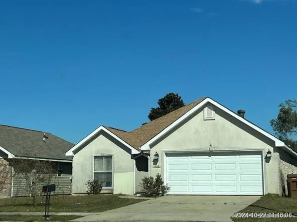 316 Twin Lakes Blvd, Long Beach, MS 39560