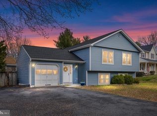 5 Mantle Ct, Stafford, VA 22556