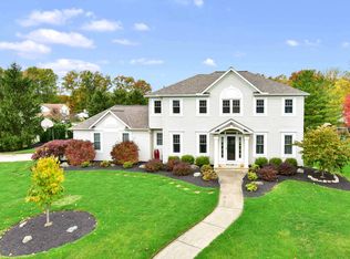 634 Marbrook Ln, Avon Lake, OH 44012