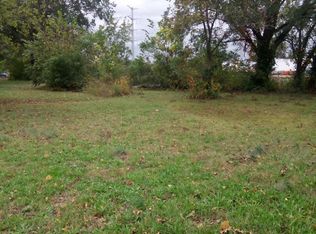 349 S 1st St, Vinita, OK 74301