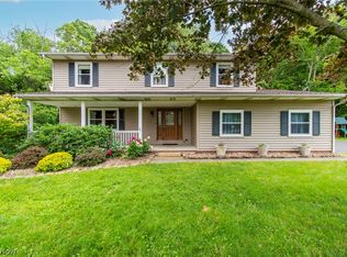 46384 Seville Ln, East Liverpool, OH 43920
