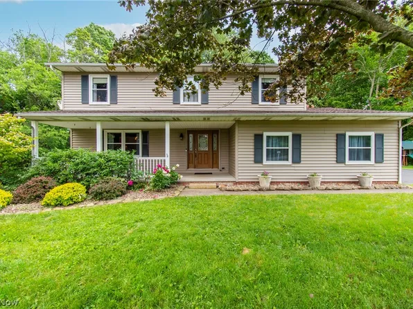 46384 Seville Ln, East Liverpool, OH 43920