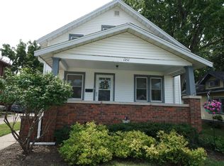 1211 18th St, Rockford, IL 61104