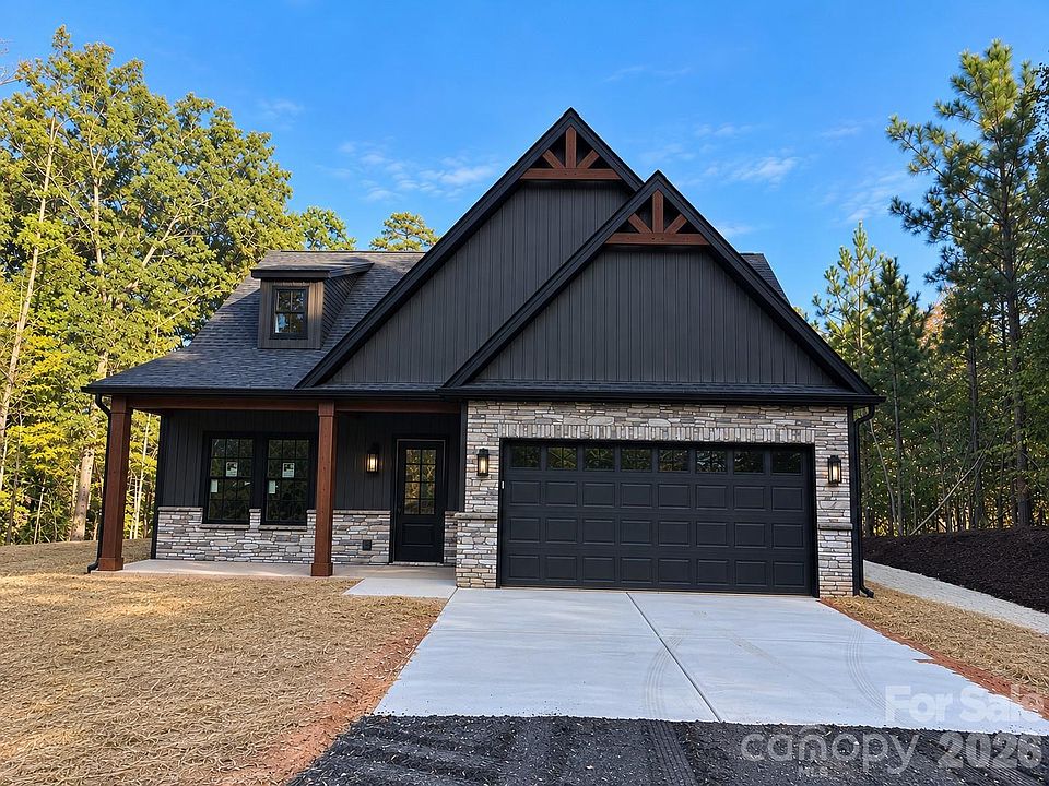 1st image of 1319 Scout Rd
