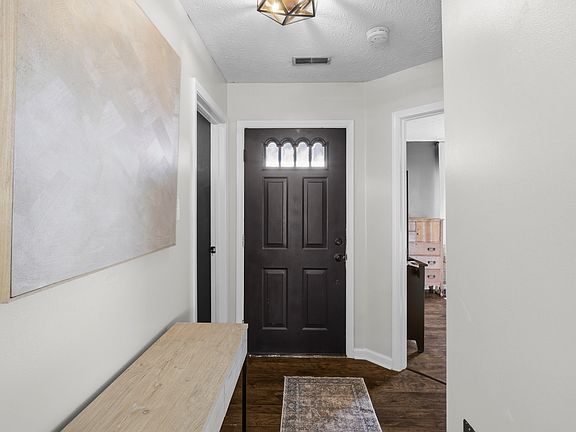 4th image of 434 Driftwood Ct