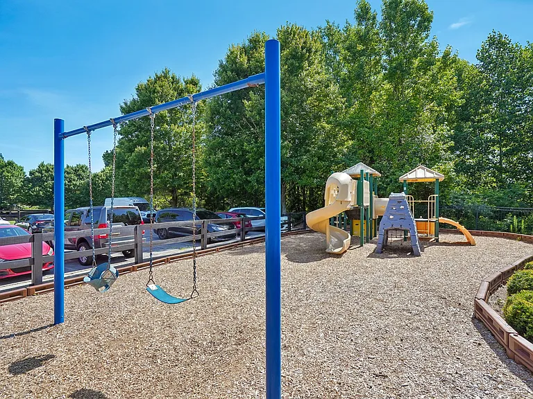 103 Highland Pointe Cir E — Photo 44