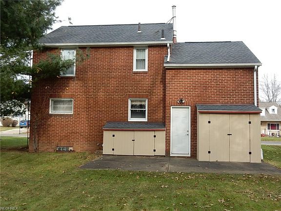2nd image of 1412 Gulling Ave