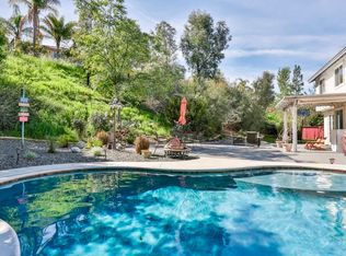 870 Windy Ridge Dr, Corona, CA 92882