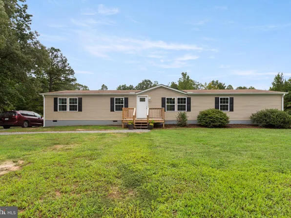 214 Smith Family Rd, Louisa, VA 23093