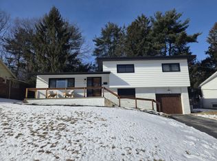 213 Karen Dr, Scranton, PA