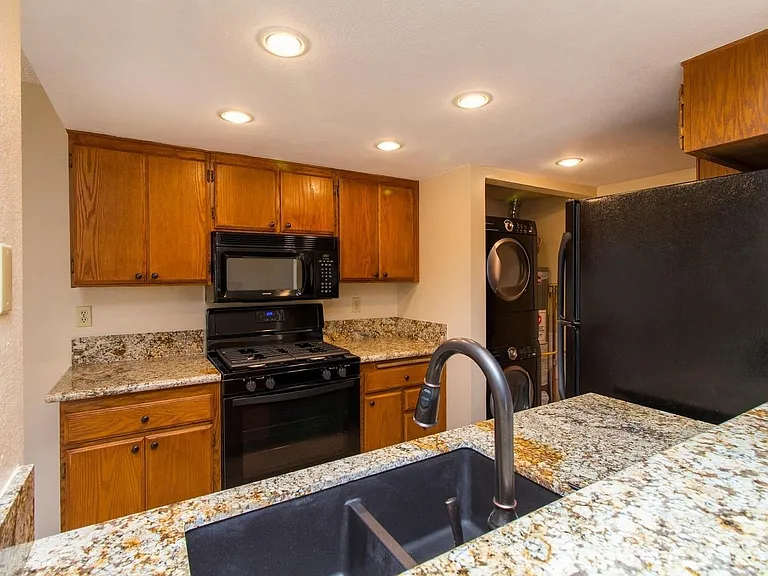 9424 Twin Trails Dr #103 — Photo 2