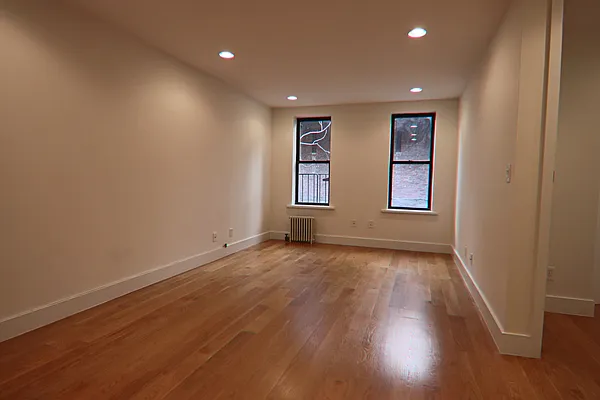 Rented by PMG Real Estate  | media 14