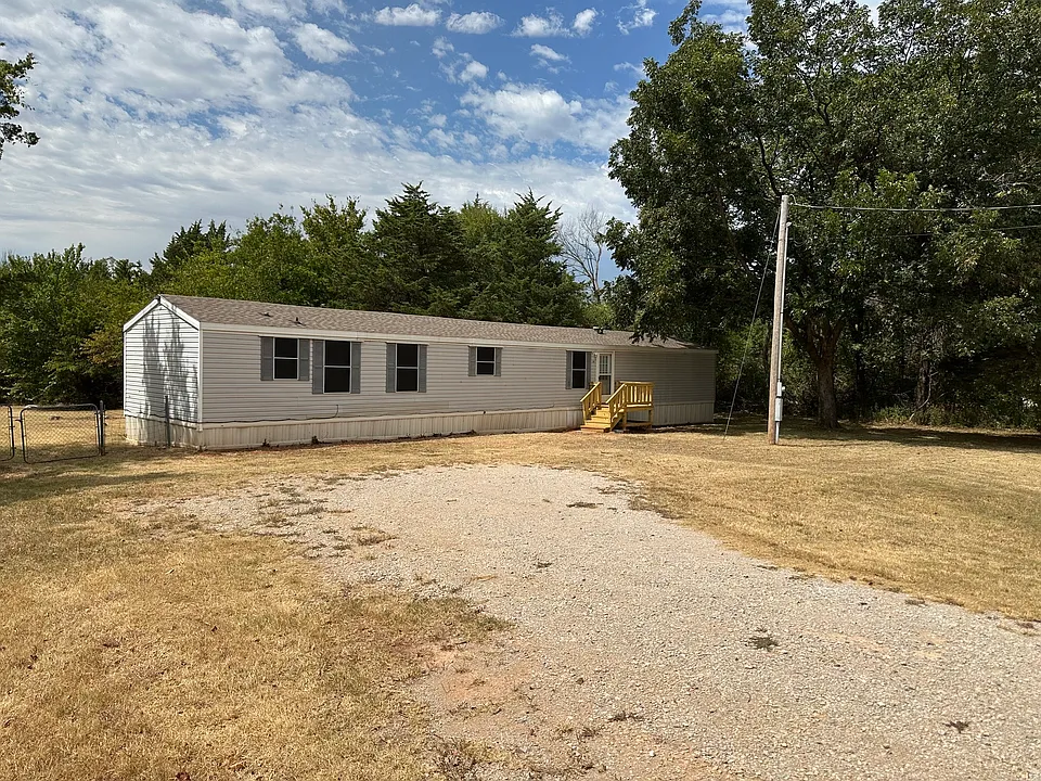 7800 Pine Ridge Ct