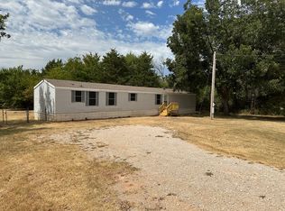 7800 Pine Ridge Ct, Lexington, OK 73068