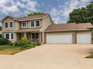 3044 Cassidy Dr NE, Rochester, MN 55906