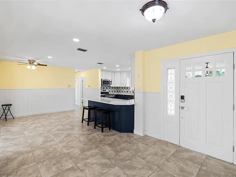 5541 Bayou Grande Blvd NE — Photo 14