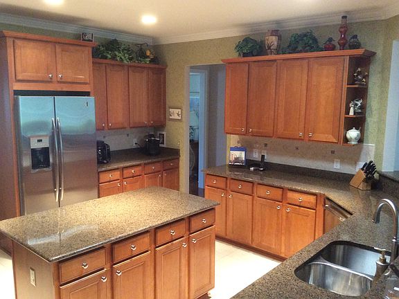 Center Island; Solar tube