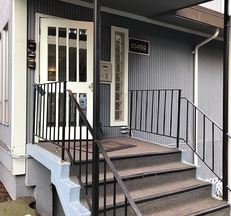 1st image of 10459 Des Moines Dr S APT 303