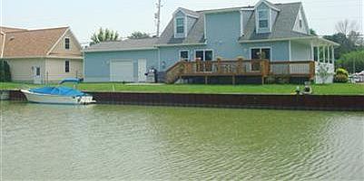1st image of 4709 Marina Ave