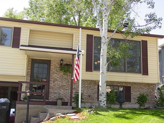 2nd image of 4000 W 15th St