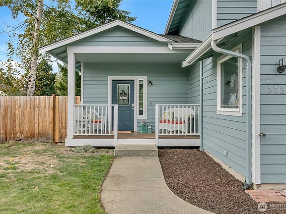 2nd image of 5726 S Gove Street