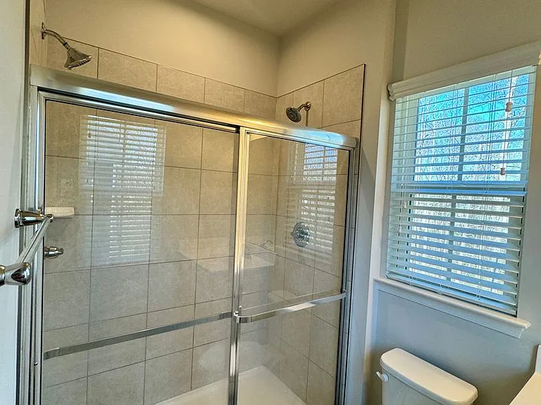 1214 Ashbury St — Photo 11