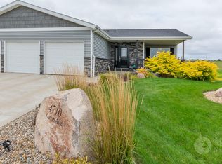 4710 Gatlin Ave, Bismarck, ND 58503