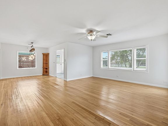 5th image of 17457 E Main St