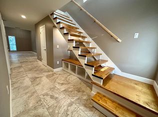 311 Sunrise Cir, Neptune Beach, FL 32266