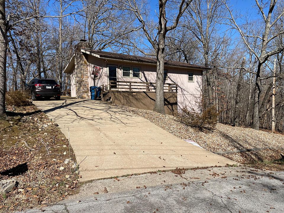 1st image of 3 Exmoor Ln