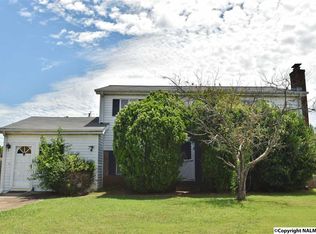 2703 Hillsboro Rd SW, Huntsville, AL 35805