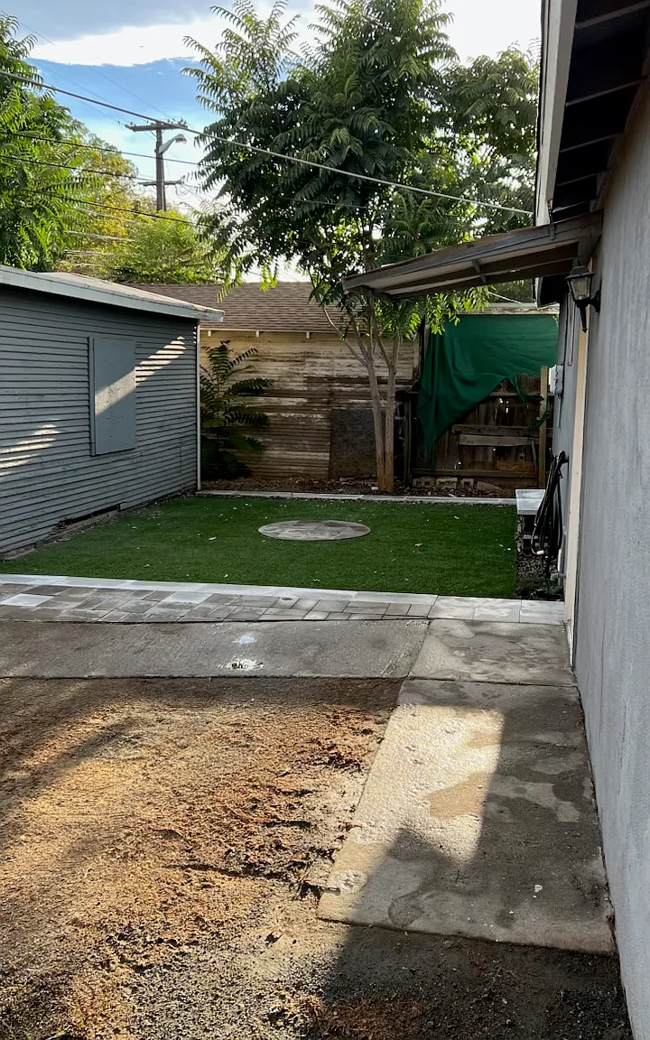 Locust St, Modesto — Photo 2