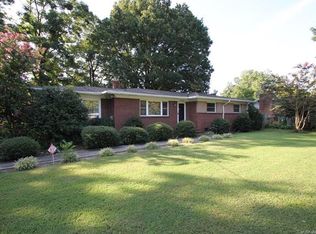 6850 The Plaza, Charlotte, NC 28215