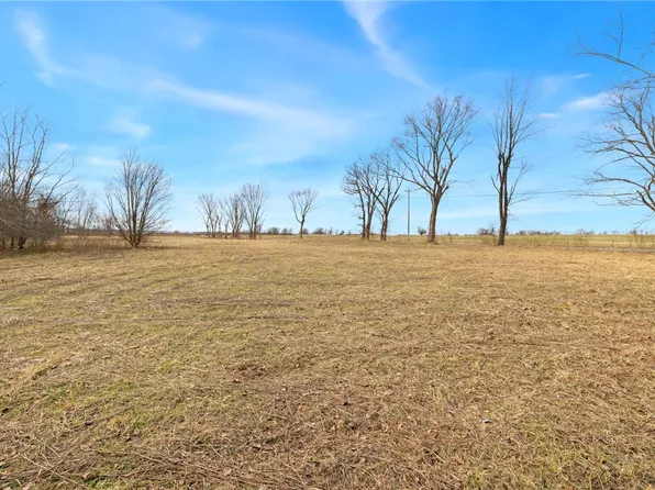 15065 Bethel Blacktop Rd, Prairie Grove, AR 72753