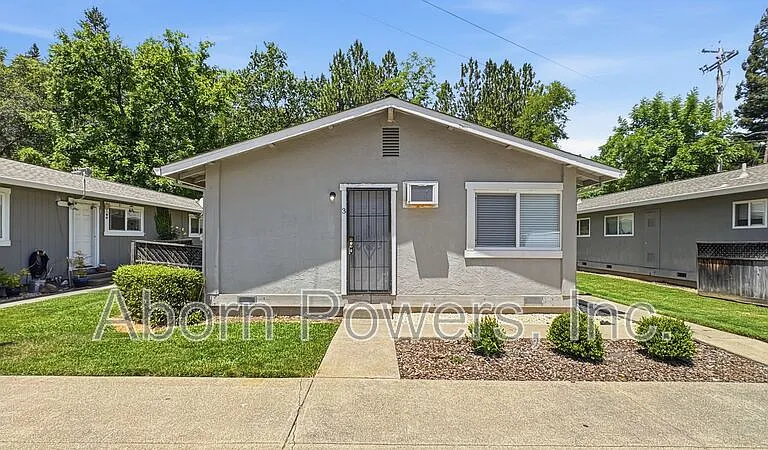 2760 Coloma St #3 — Photo 12