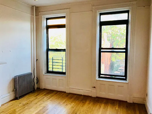 Rented by In Haus LLC | media 20