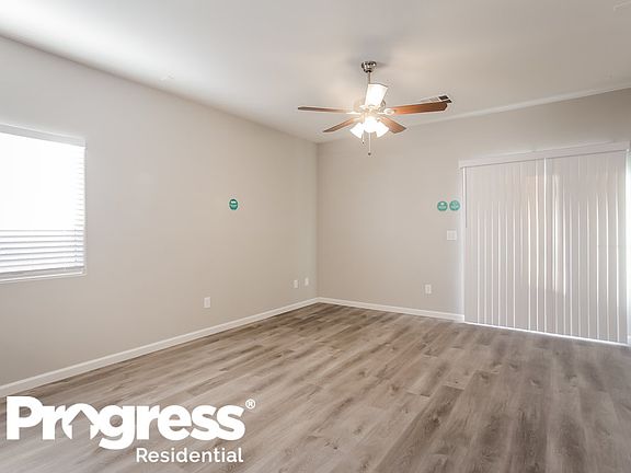 5th image of 3641 Carisbrook Dr