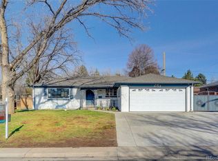 302 Newark St, Aurora, CO 80010