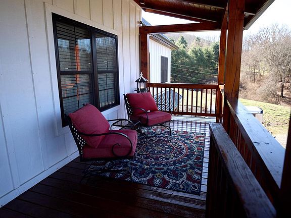 5th image of 65 Cyrus Rd