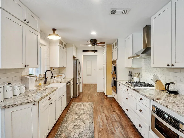 1201 Melissa Dr — Photo 11