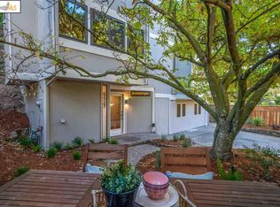 5527 Moraga Ave, Oakland, CA