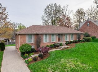 1925 Riva Ridge Rd, Louisville, KY 40214