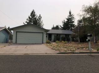 919 North St, Yreka, CA