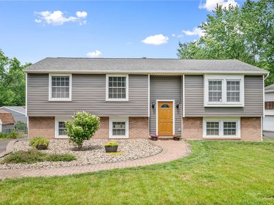 107 Squirrel Hollow Rd, Gibsonia, PA, 15044