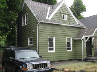 1212 Alsdorf St, Lansing, MI 48910