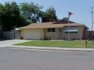 1620 Mulberry Ln, Lemoore, CA 93245