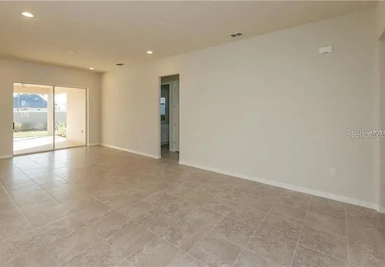 2508 Nouveau Way — Photo 11