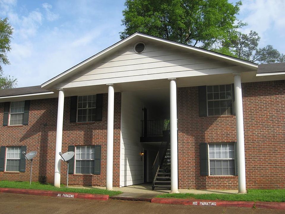 1st image of 2521 Pearl St APT 404