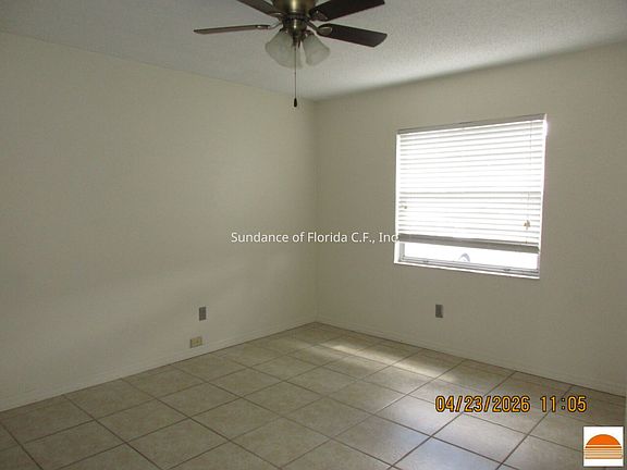 4th image of 92 Alderwood Dr